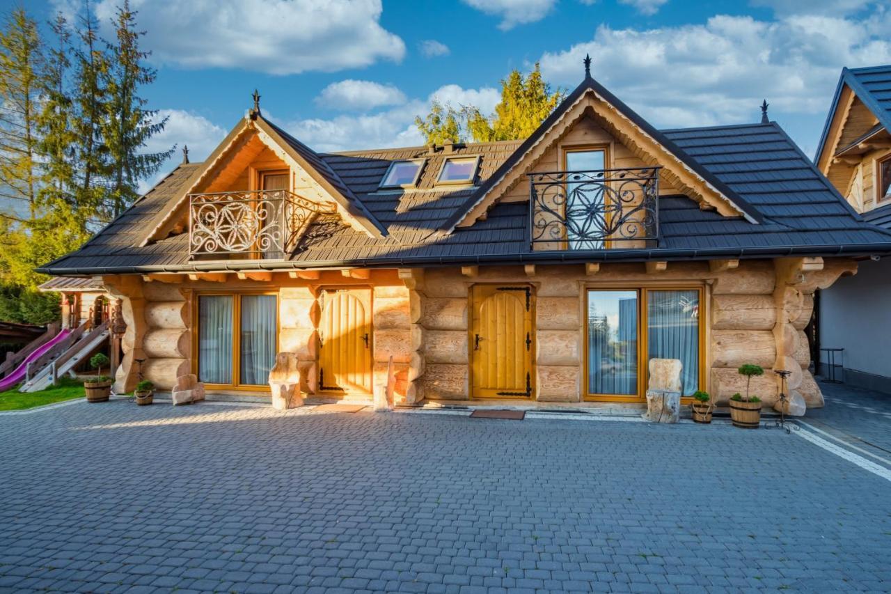 ムジャシフレ Lesny Dwor Bed & Breakfast エクステリア 写真