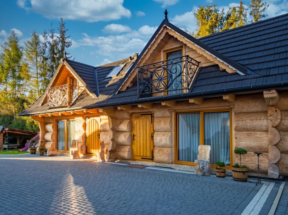 ムジャシフレ Lesny Dwor Bed & Breakfast エクステリア 写真
