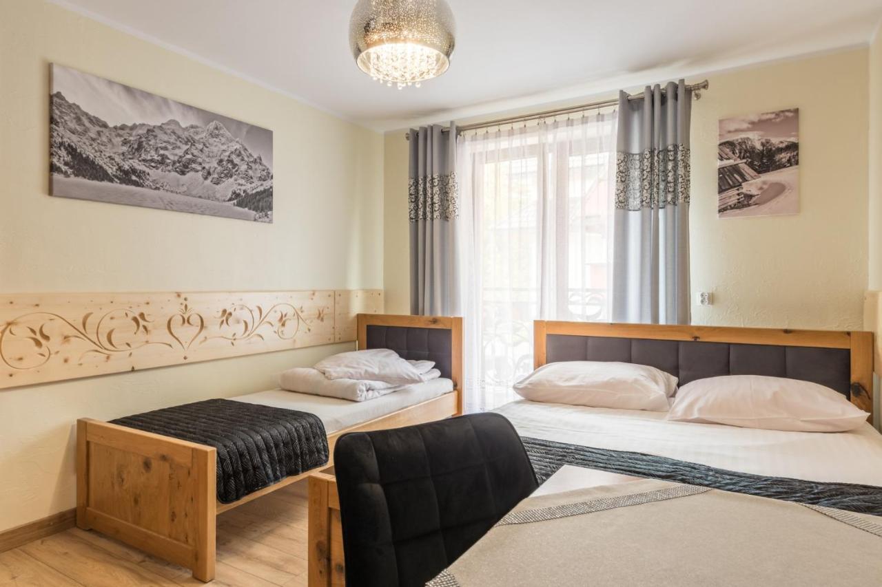 ムジャシフレ Lesny Dwor Bed & Breakfast エクステリア 写真