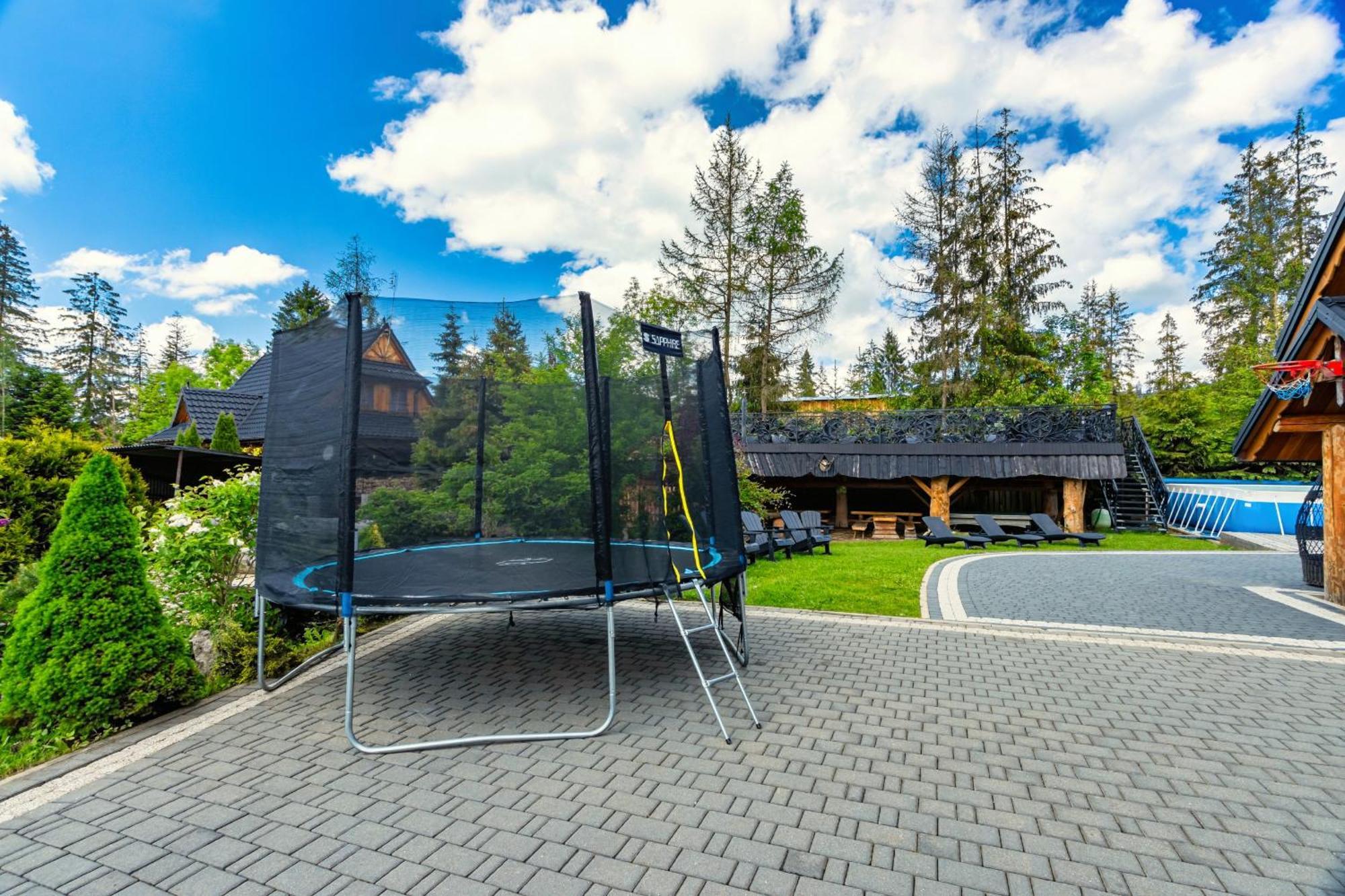 ムジャシフレ Lesny Dwor Bed & Breakfast エクステリア 写真